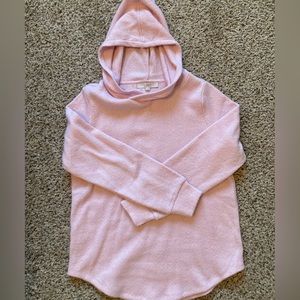 NEVER WORN LOFT Pink Acrylic Hooded Sweater